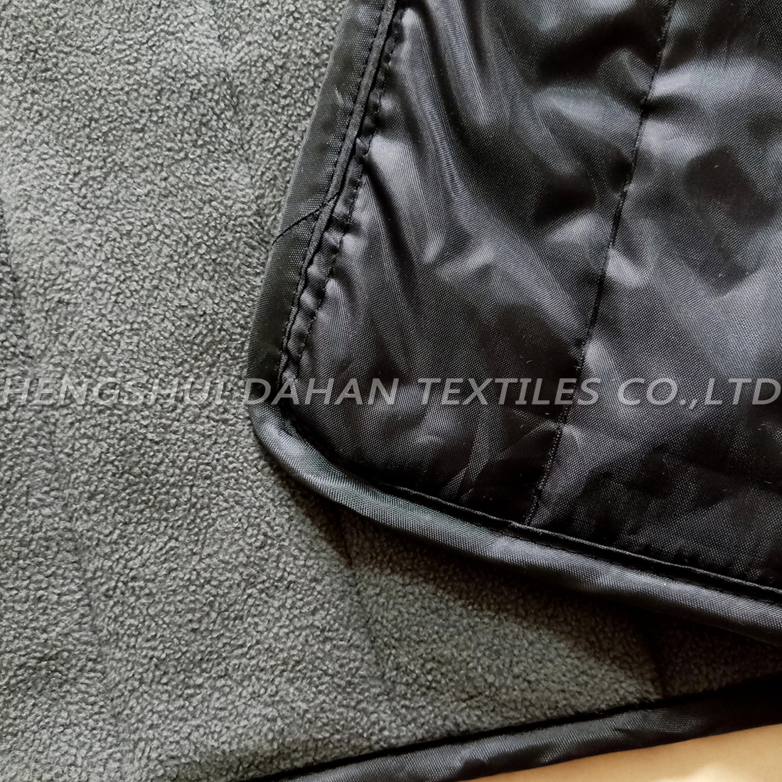  Fleece picnic blanket waterproof picnic mat with plain colour.PC01
