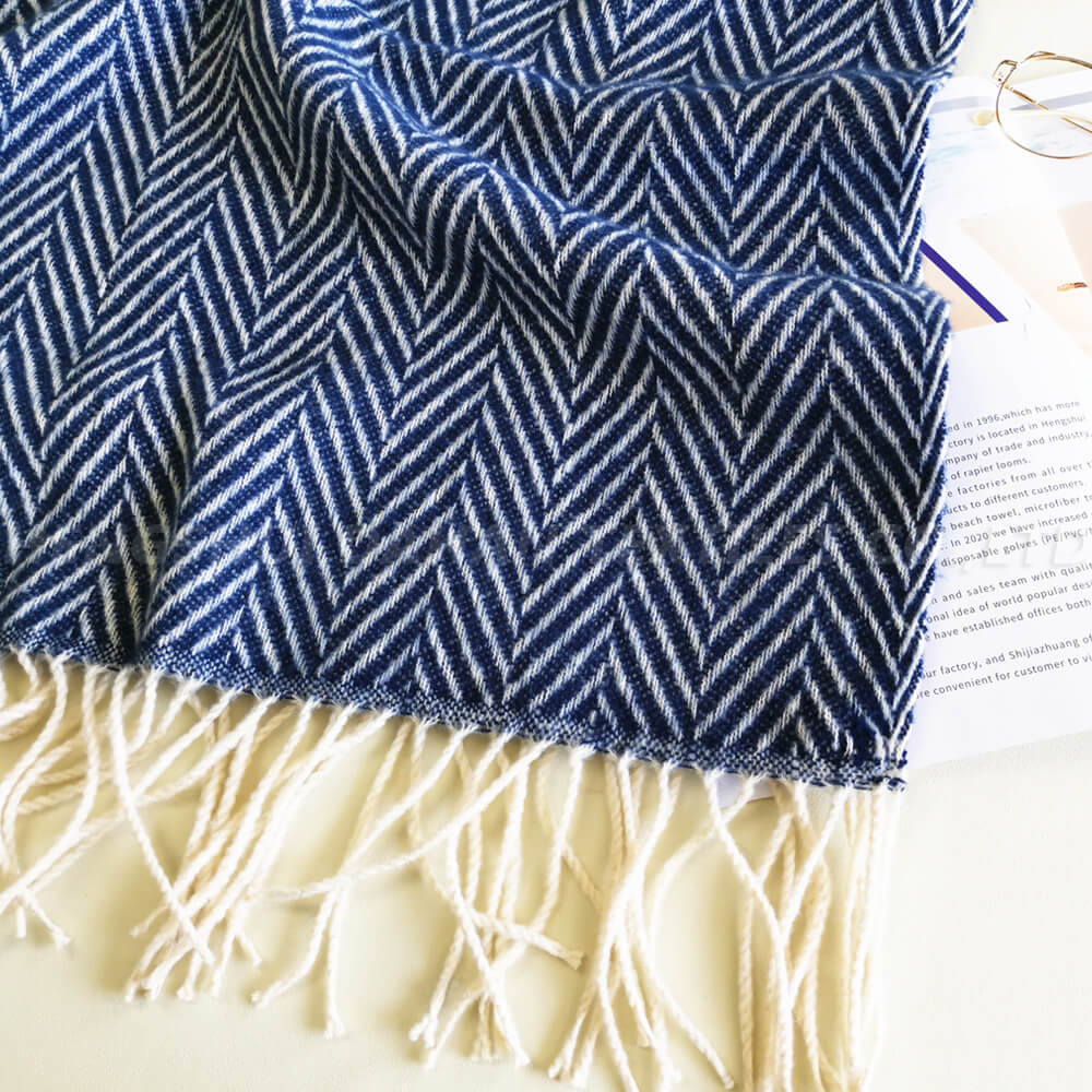 BK108 Herringbone tassel blanket.