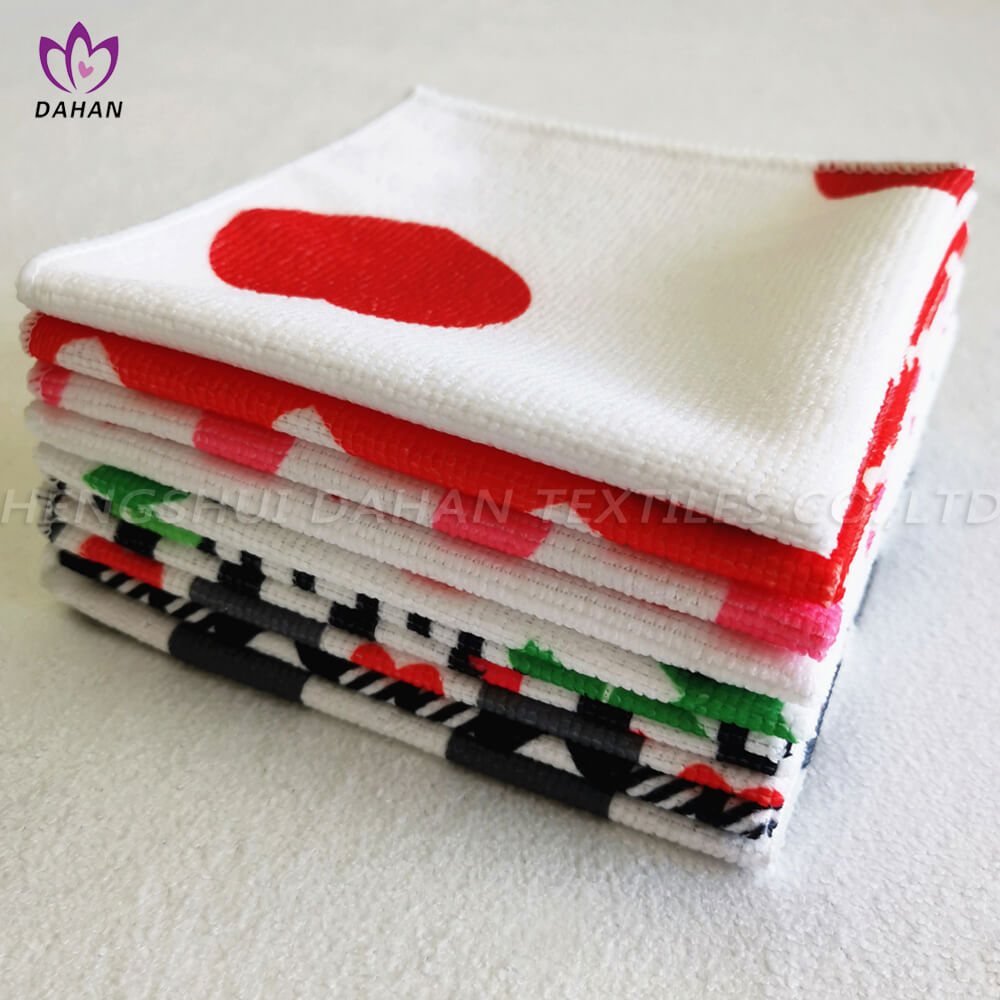 MC136 Microfiber kitchen towels with printing. 