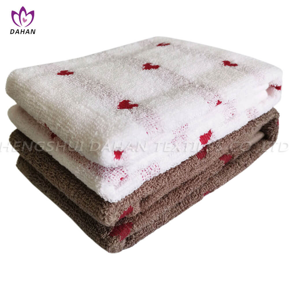 100% cotton embroidery towels.