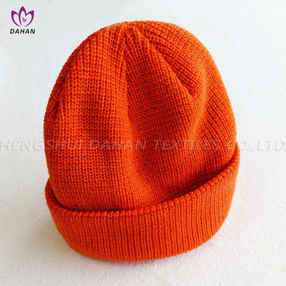 100% Acrylic yarn-dyed hat. 
