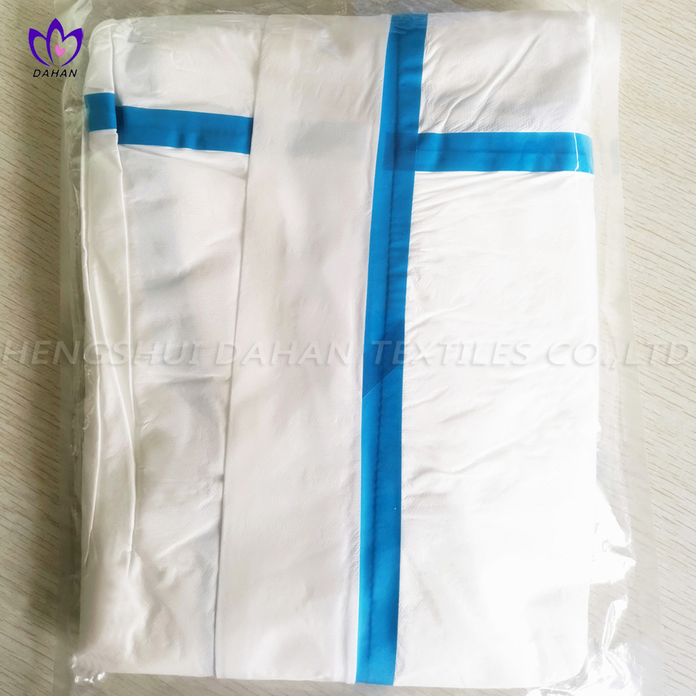 EPP03 Sterile disposable protective clothing. 
