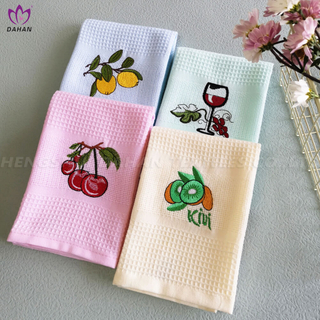 EM8 Honeycomb embroidered tea towel.